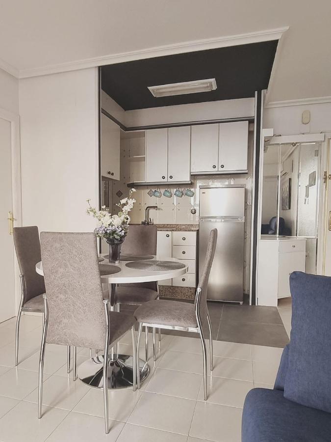 Lasstory Apartment Torrevieja Exteriör bild